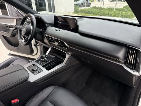 Used 2025 MAZDA CX-70 3.3 Turbo S w/ Premium Package image 33