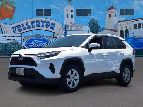 Used 2023 Toyota RAV4 LE FWD image 2