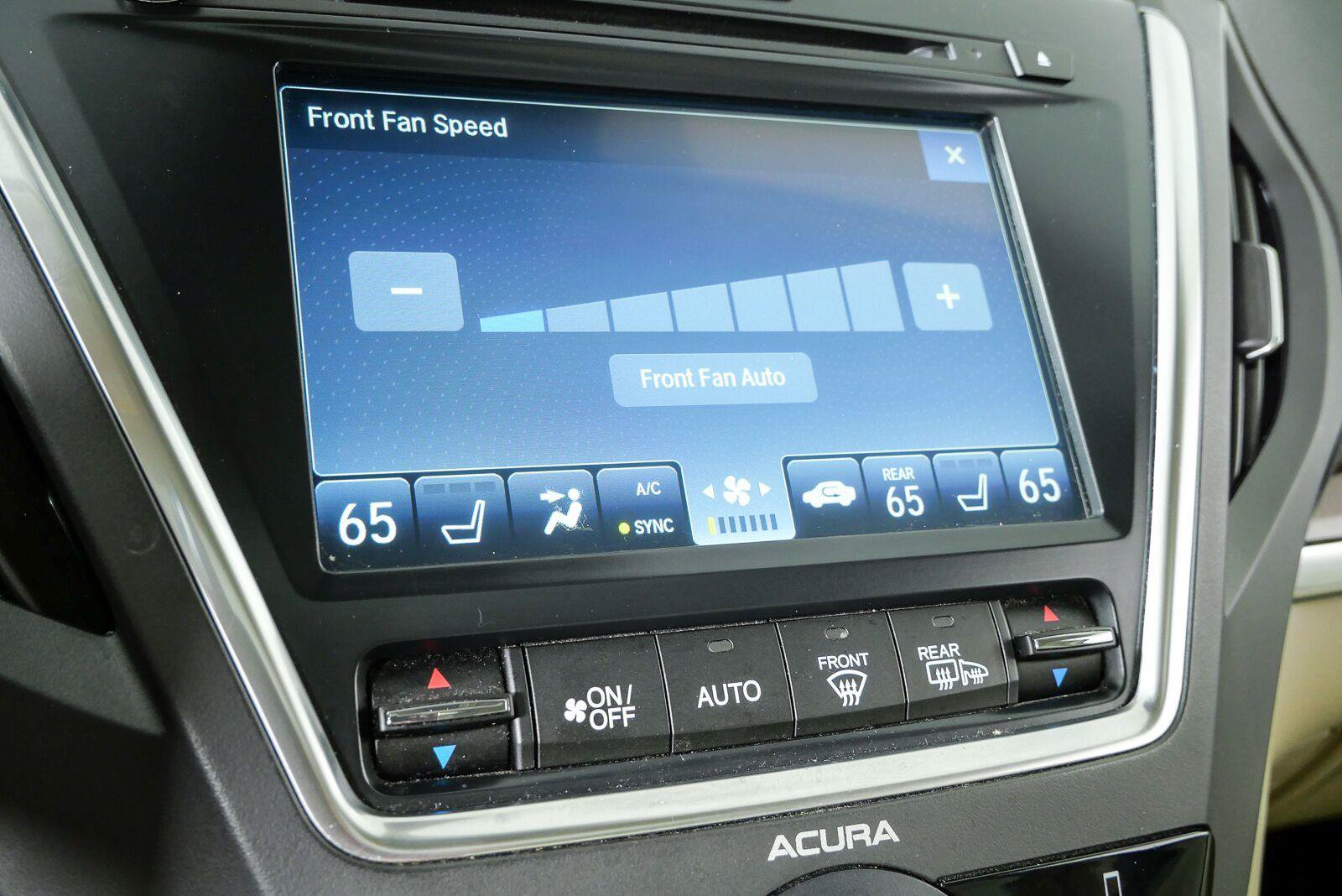 Used 2013 Chrysler 200 Limited FWD image 14