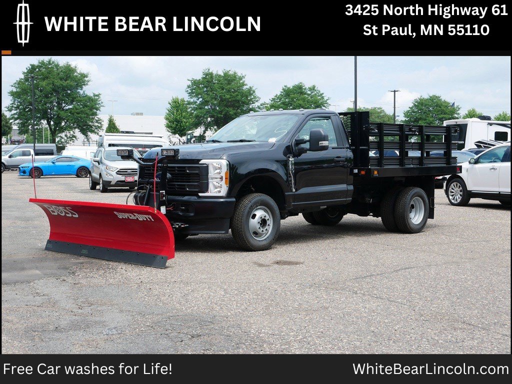 Used 2023 Ford F350 XL w/ Snow Plow Prep Package AWD/4WD image 1