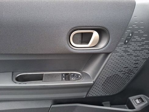 New 2026 MINI Cooper 2-Door Hardtop FWD image 9