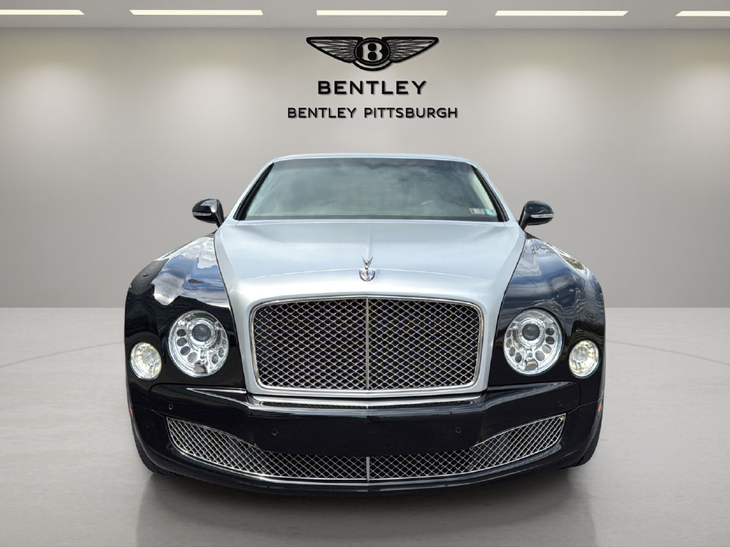 Used 2013 Bentley Mulsanne RWD image 2