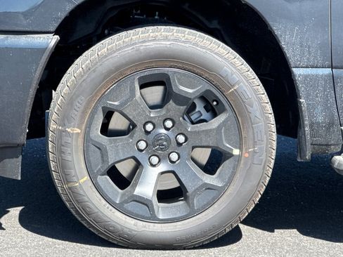 New 2026 RAM 1500 Express AWD/4WD image 23