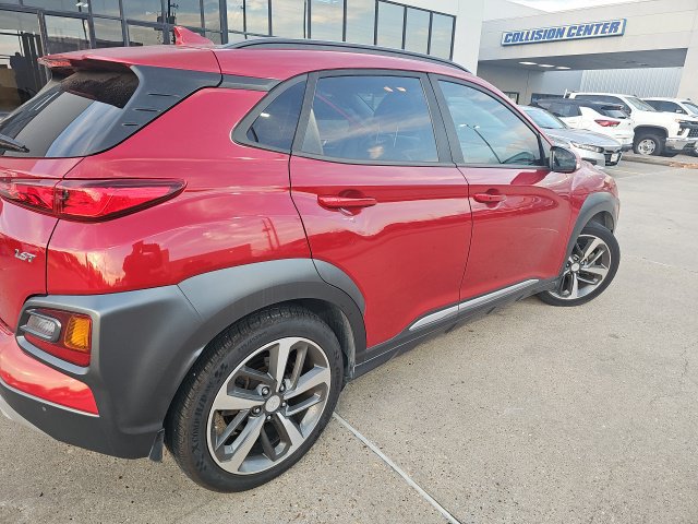 Used 2019 Hyundai Kona Ultimate FWD image 2