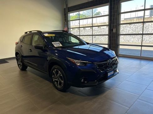 Used 2026 Subaru Crosstrek 2.0i Premium AWD/4WD image 4