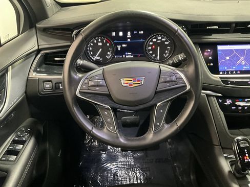Used 2020 Cadillac XT5 Premium Luxury AWD/4WD image 6