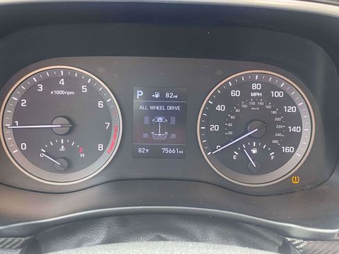 Used 2019 Hyundai Tucson Value image 9