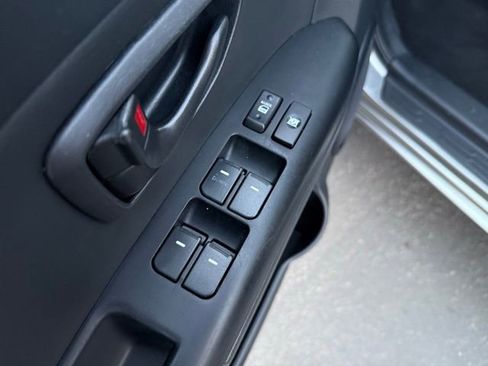 Used 2013 Kia Soul image 24