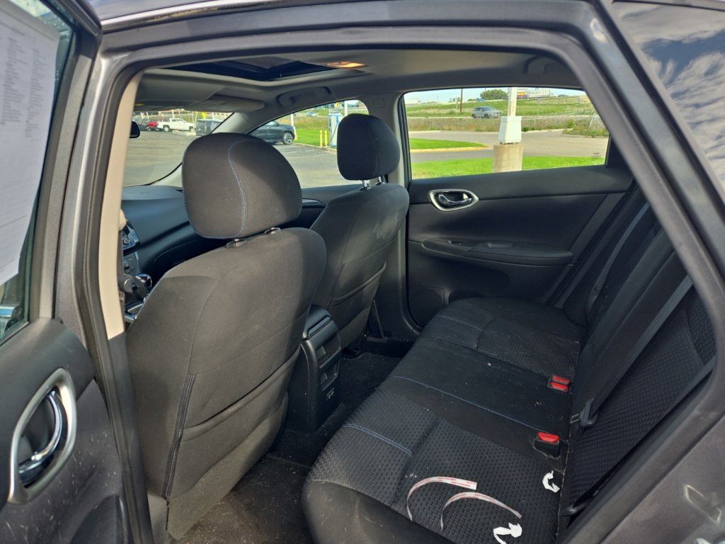 Used 2018 Nissan Sentra SR Turbo w/ Protection Package FWD image 12
