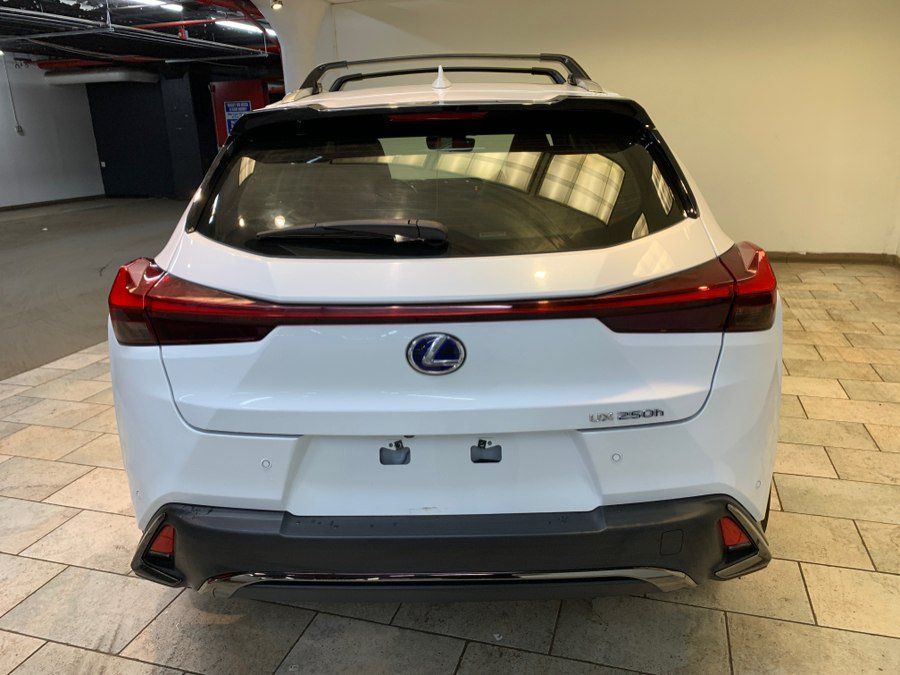 Used 2022 Lexus UX 250h F Sport w/ F Sport Premium Package AWD/4WD image 7