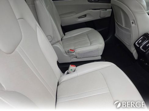 Used 2022 Kia Sorento S image 30