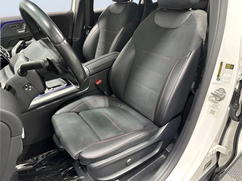 Used 2023 Mercedes-Benz GLA 250 4MATIC image 28
