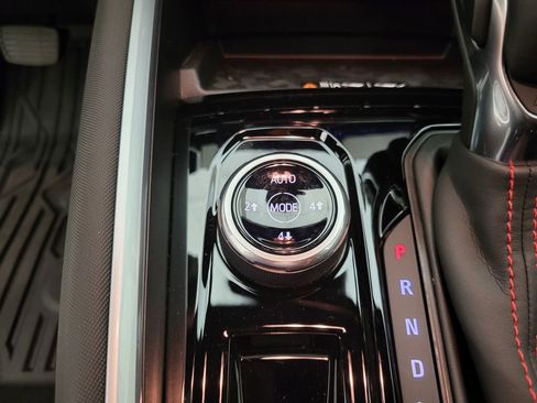 New 2025 Chevrolet Colorado Z71 image 34