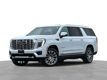 New 2026 GMC Yukon XL Denali w/ Sun & Power Step Package