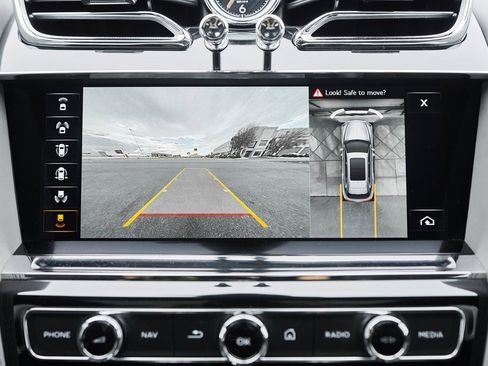 Used 2023 Bentley Bentayga Extended Wheelbase image 76