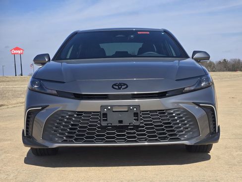 New 2026 Toyota Camry SE image 6