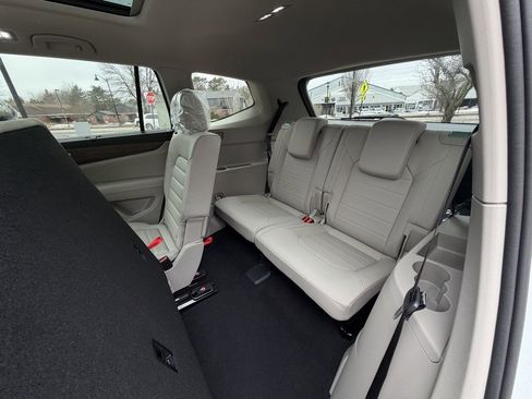 New 2026 Volkswagen Atlas SEL image 30