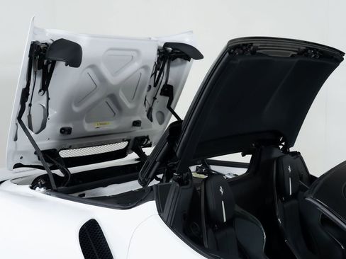 Used 2025 Ferrari 296 GTS image 23