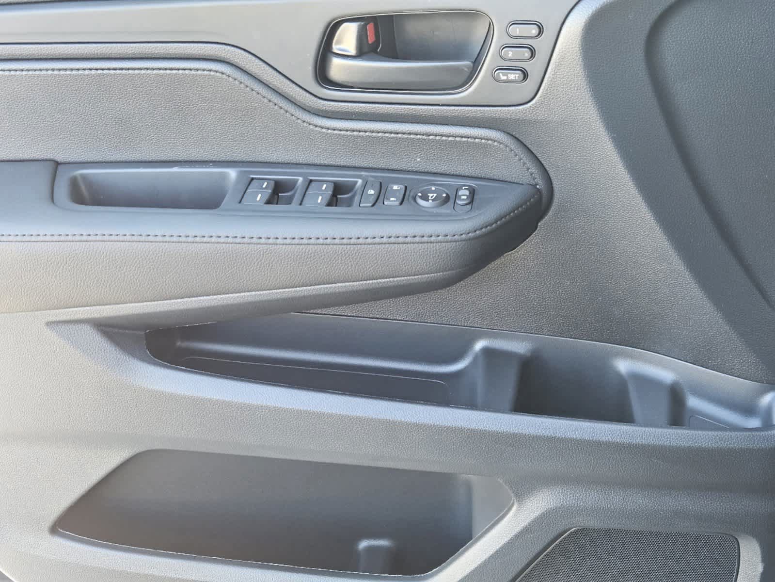 New 2026 Honda Odyssey Elite image 18