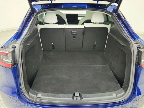 Used 2023 Tesla Model Y Long Range image 26