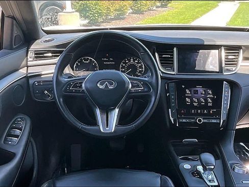 Certified 2023 INFINITI QX55 Luxe w/ Cargo Package AWD/4WD image 17