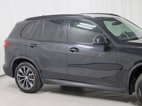 Used 2022 BMW X5 xDrive40i image 3