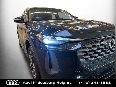 New 2025 Audi Q5 Premium image 34