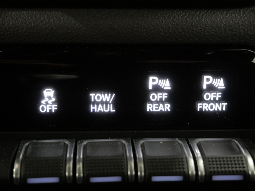 Used 2022 RAM 1500 Big Horn AWD/4WD image 20