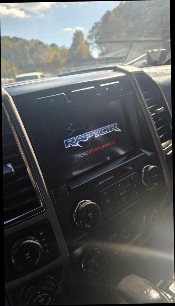 Used 2020 Ford F150 Raptor AWD/4WD image 24