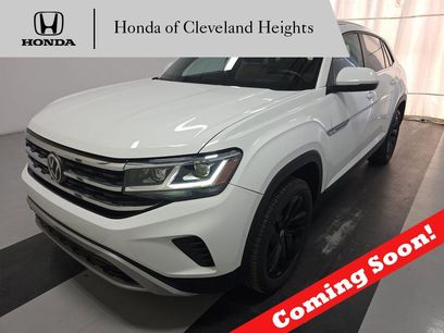 Used 2023 Volkswagen Atlas Cross Sport SE w/ Black Wheel Package