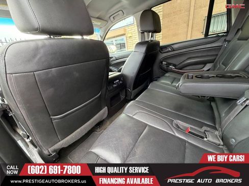 Used 2017 GMC Yukon SLT AWD/4WD image 44