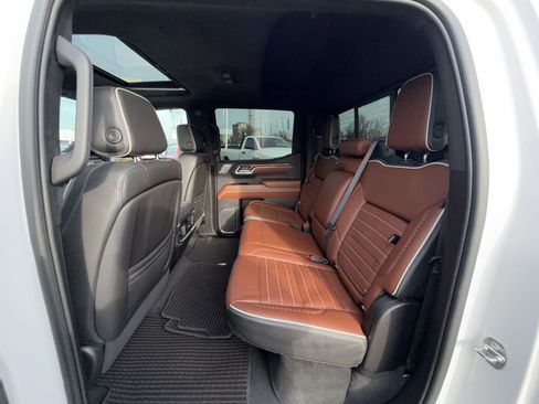 Used 2024 GMC Sierra 1500 Denali Ultimate image 25