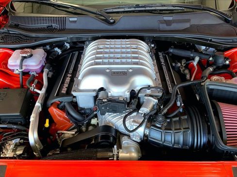 Used 2023 Dodge Challenger SRT Hellcat image 9