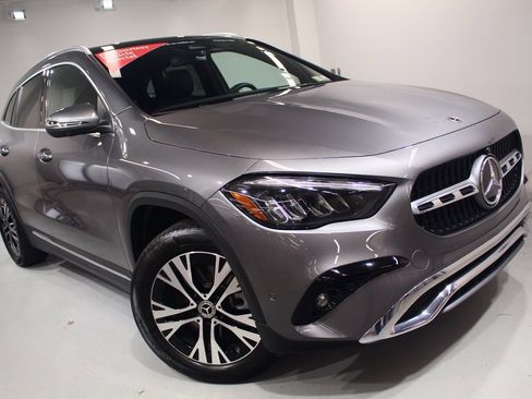 Used 2025 Mercedes-Benz GLA 250 GLA 250 image 8