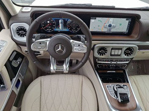 Used 2022 Mercedes-Benz G 63 AMG 4MATIC image 11