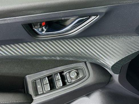 Used 2024 Subaru Ascent Premium w/ Convenience Package image 15