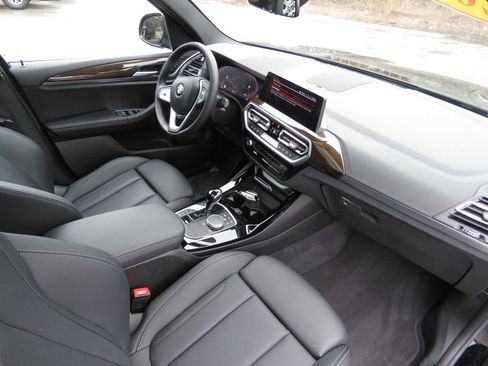 Used 2023 BMW X3 xDrive30i w/ Convenience Package w/ZPA image 14