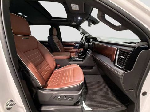 Used 2024 GMC Sierra 1500 Denali Ultimate image 26