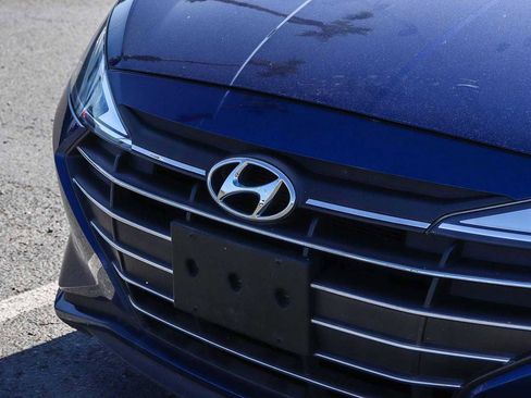 Used 2019 Hyundai Elantra Value Edition image 3