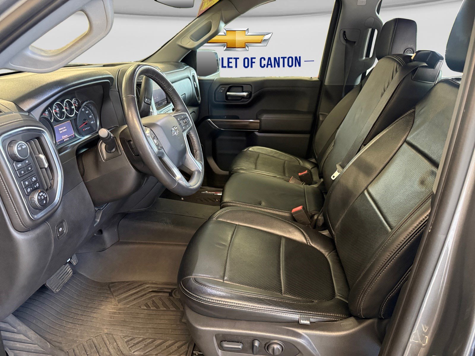 Used 2022 Chevrolet Silverado 1500 RST AWD/4WD image 9