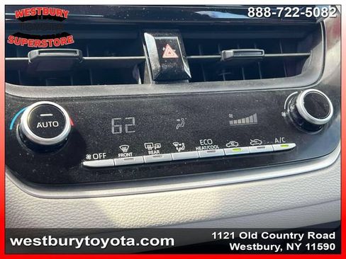 Used 2021 Toyota Corolla LE FWD image 33