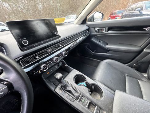 Used 2024 Honda Civic EX-L image 23