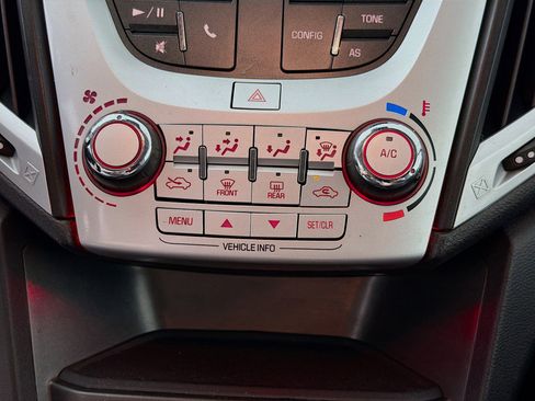 Used 2017 GMC Terrain SLE image 17