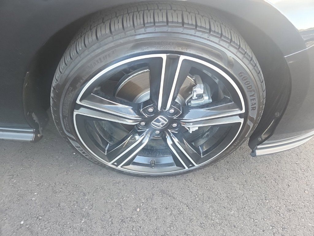 Used 2025 Honda Accord Sport image 16