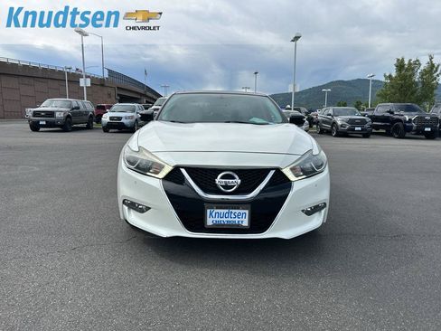 Used 2018 Nissan Maxima 3.5 SL FWD image 2