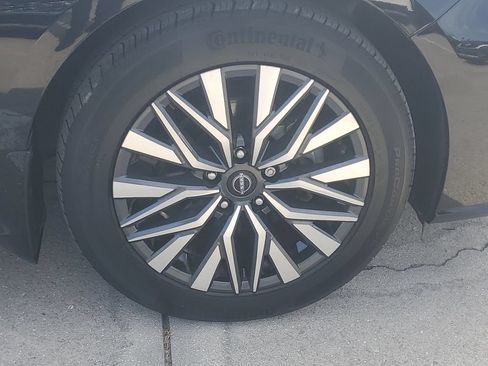 Certified 2023 Nissan Altima 2.5 SV FWD image 9