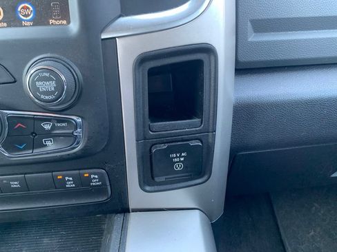 Used 2017 RAM 1500 Big Horn AWD/4WD image 45