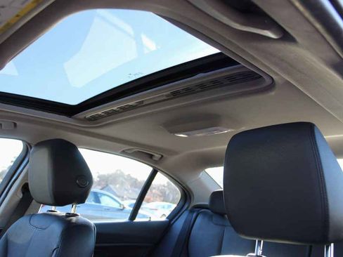 Used 2015 BMW 328i xDrive Sedan image 23