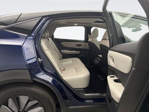 Used 2024 Nissan Ariya AWD image 20