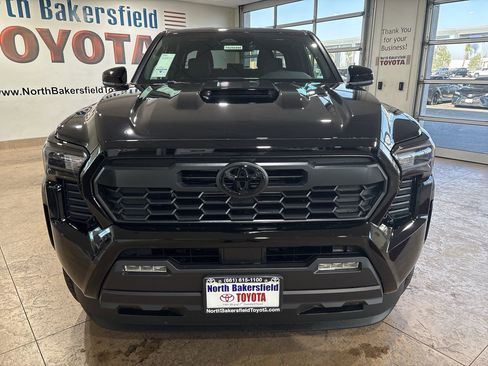 New 2026 Toyota Tacoma TRD Sport image 5